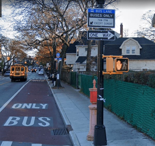 Spotlink image explaining bus lane parking rules in NYC